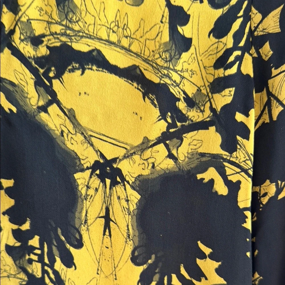 A.L.C. Black and Gold Patterned Blouse XS 100% Washed Silk - Picture 4 of 13